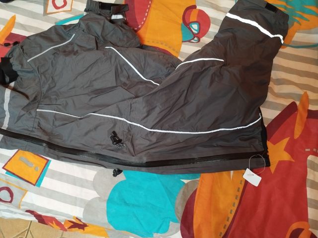 Chubasquero Trixie Perros (talla L)