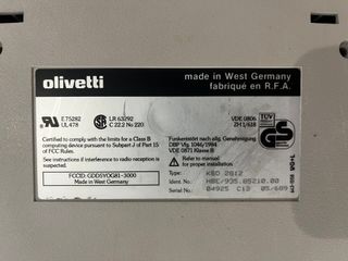 Olivetti KBD 2812 Teclado mecánico año 1990