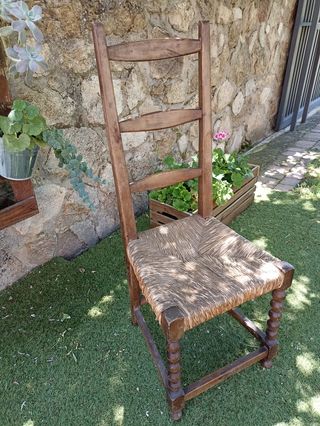 Sillas antiguas de madera y enea último precio