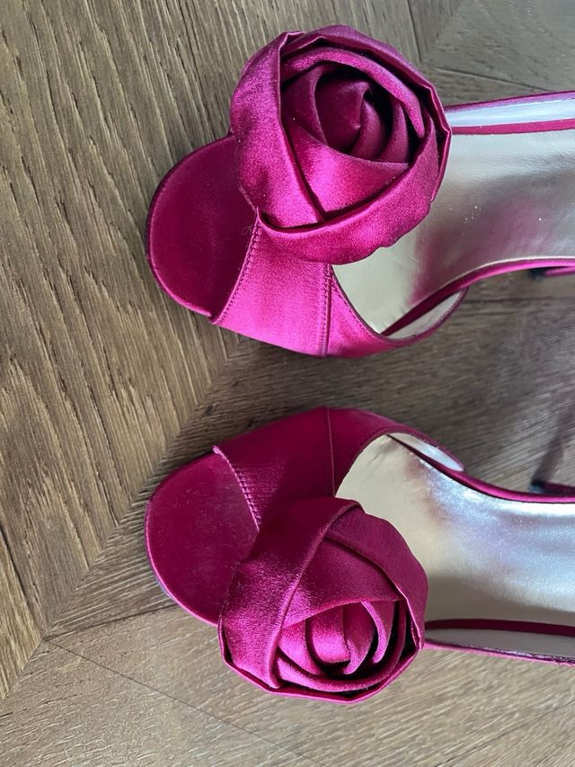 Zapatos Stuart Weitzman rosa