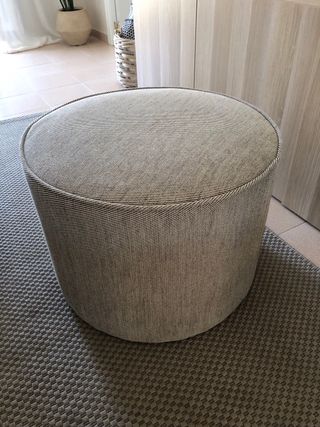 Puff IKEA redondo 