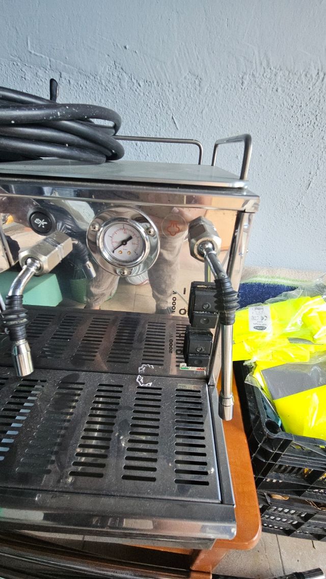 Cafetera industrial de capsulas Novell