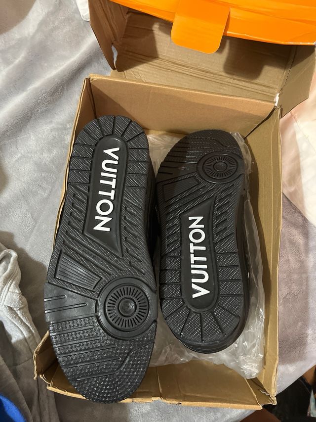 Zapatillas Louis Vuitton - Talla 42.5