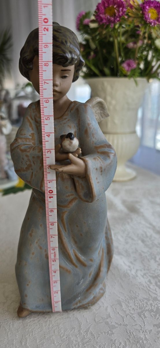 Lladró ángel con pájaro