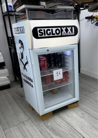 Nevera expositora Siglo XXI