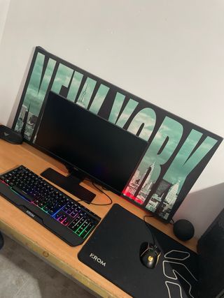 PC Gamer - Torre negra
