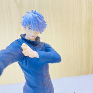 Satoru Gojo Jujutzu Kaisen Action Figure scatola