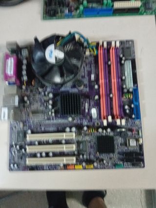 4 Placas base 