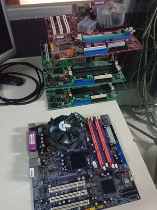 4 Placas base 