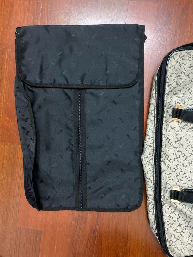 Bolso Tous gris y negro de tela y piel (vintage)