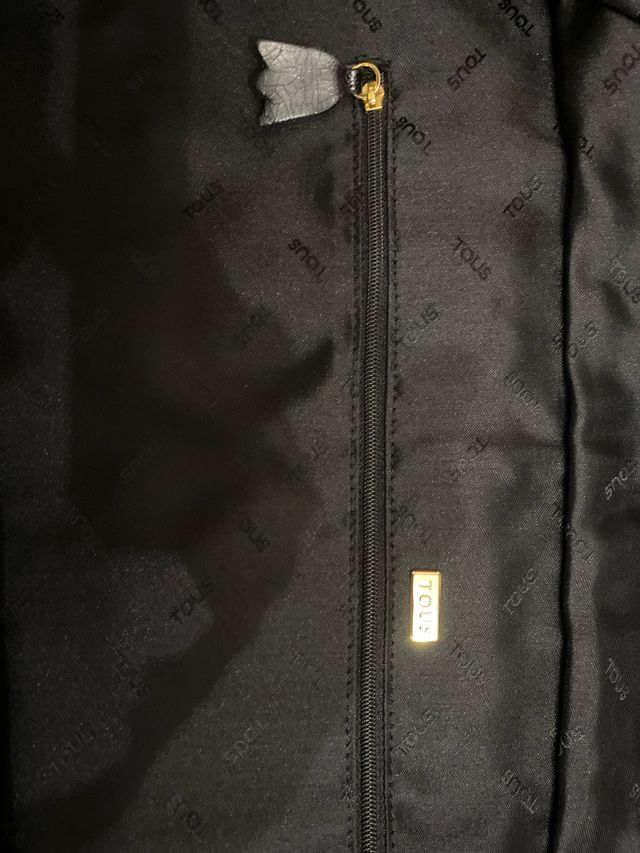 Bolso Tous gris y negro de tela y piel (vintage)