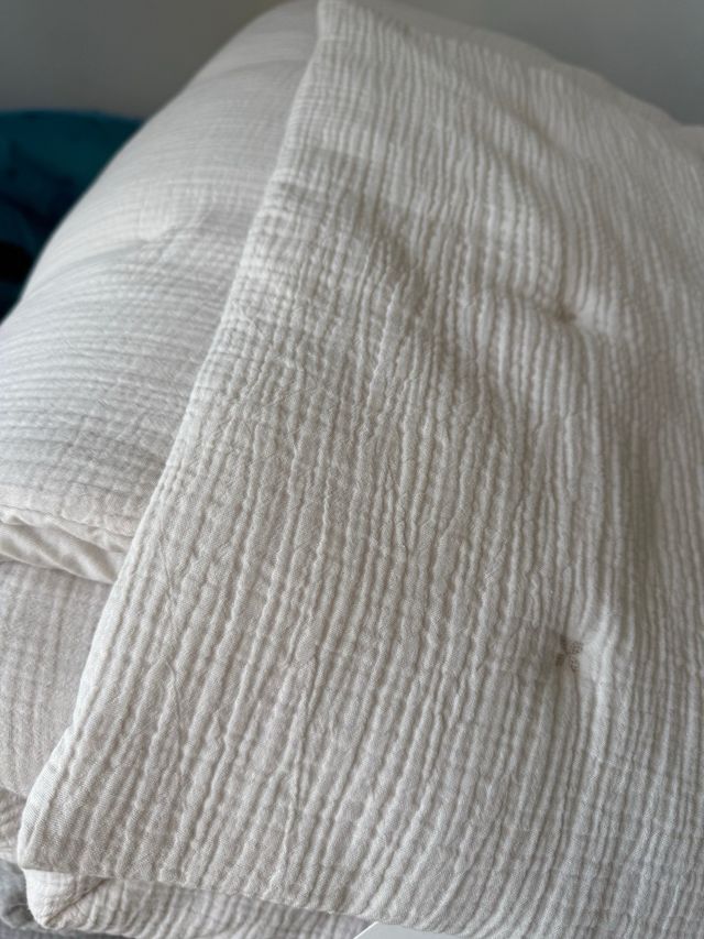 Edredón y funda cojín 
Zara Home 
