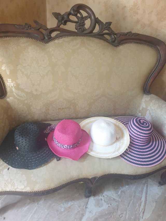 4 Cappelli Vintage