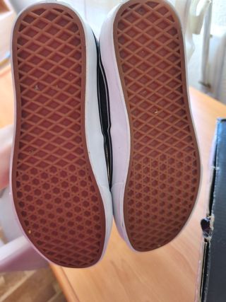 Zapatillas Vans negras unisex