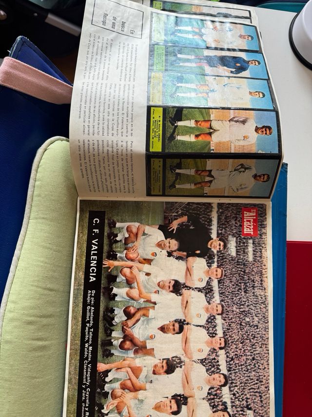 Álbum cromos fútbol El Alcazar 66/67.