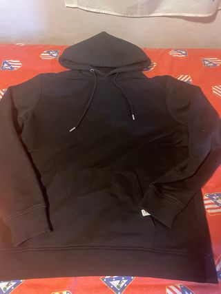 Sudadera negra hombre