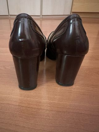 Gloria Ortiz - Zapatos Marrón 