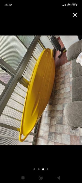 Kayak amarillo.