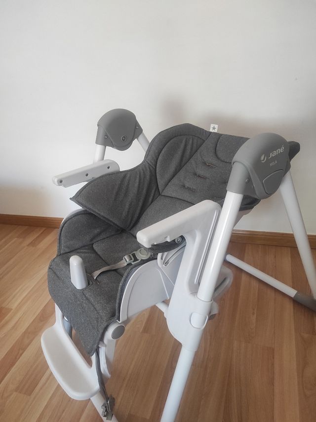 Trona Jane Mila bebé gris - Plegable