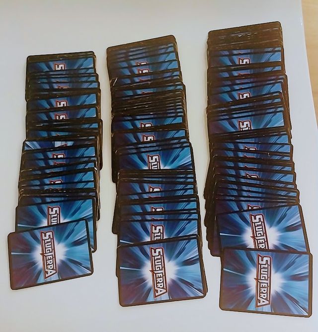 SLUGTERRA: 241 cartas para coleccionistas