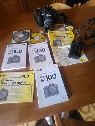 Nikon D100 - Macchina fotografica reflex