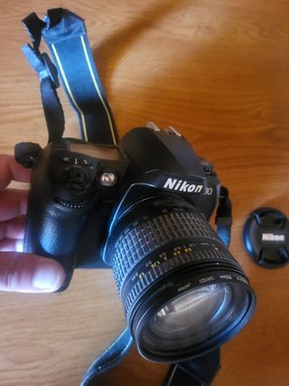 Nikon D100 - Macchina fotografica reflex