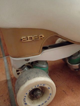Pattini a rotelle professionali edea usati n. 37