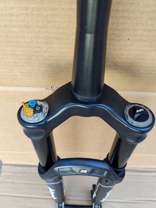 HORQUILLA FORMULA THIRTYFIVE 29"