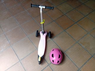 Patinete infantil rosa + casco