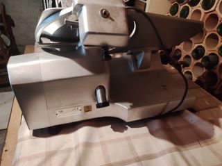 Cortadora de fiambre profesional