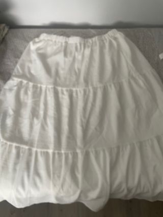 Falda larga blanca