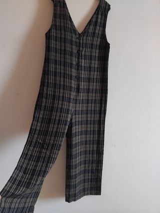 Mono Zara cuadros -
