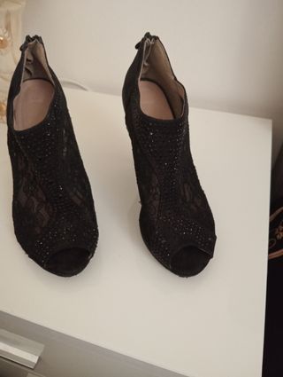 Tronchetti pizzo nero eleganti