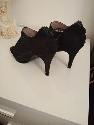 Tronchetti pizzo nero eleganti