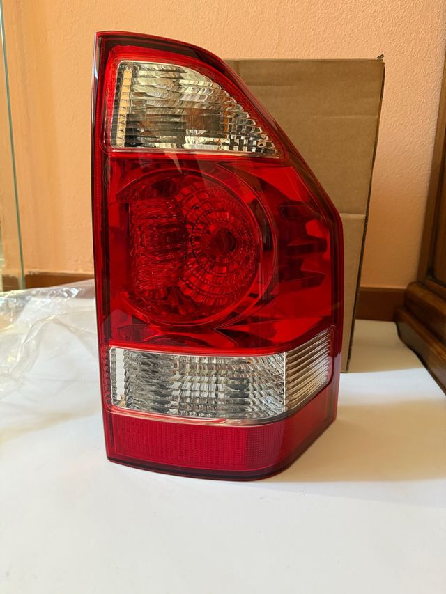 Fanale posteriore dx Mitsubishi Pajero 2003/2006