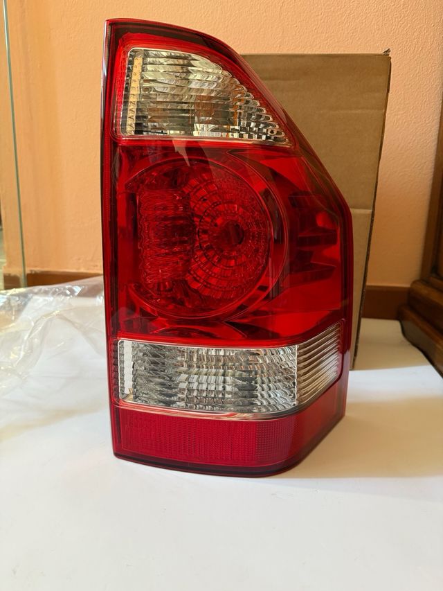 Fanale posteriore dx Mitsubishi Pajero 2003/2006