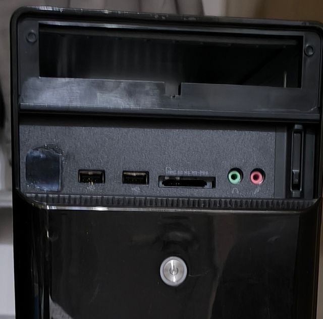 ASUS Barebone PC - Negro