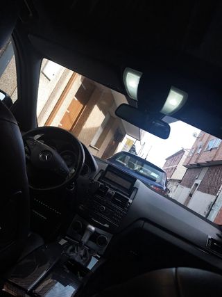 Mercedes-Benz c220cdi 2008