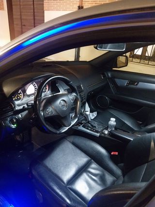 Mercedes-Benz c220cdi 2008