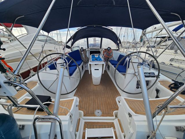 Velero Jeanneau Sun Odyssey 43