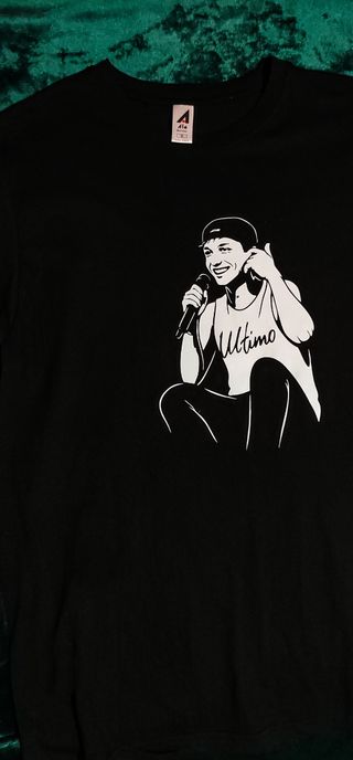 T-shirt Ultimo - Grafica Esclusiva | Taglia M