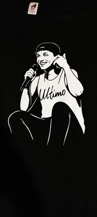 T-shirt Ultimo - Grafica Esclusiva | Taglia M