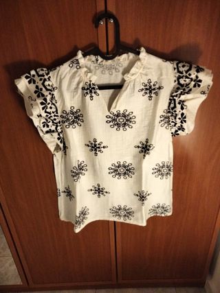 Blusa blanca c/mangas-corta