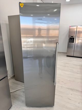 FRIGORIFICO SIEMENS INOX 185 CM ALTO X 60 ANCHO