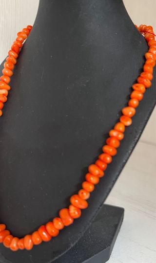 Collar Coral Naranja 4mm