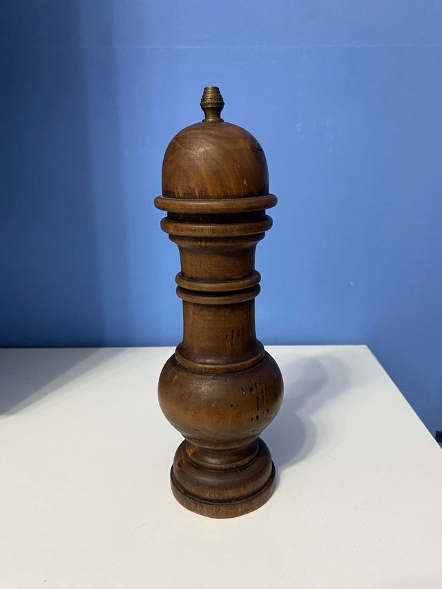 Macinapepe antico in legno