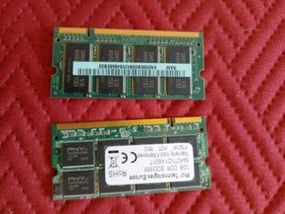 2x Memorias RAM SODIMM 1GB - PNY, Samsung