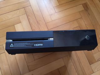 Xbox One 1540 (500GB)
