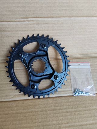 PLATO Y ARAÑA SRAM FORCE 40T