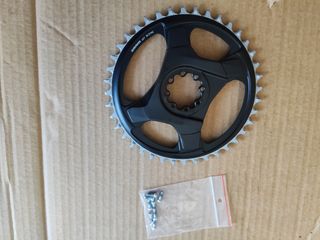 PLATO Y ARAÑA SRAM FORCE 40T